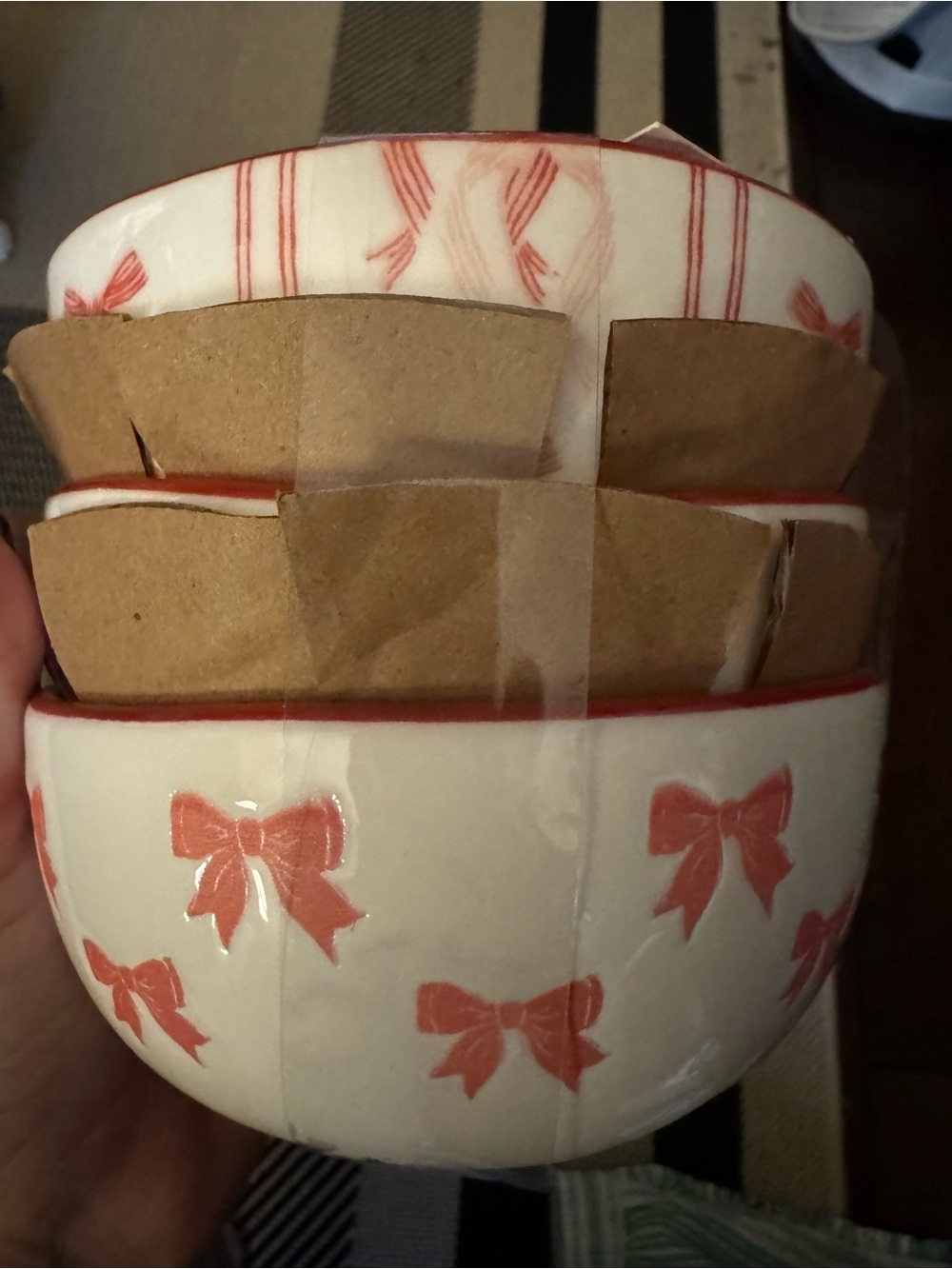 White Ceramic Nesting Bowls with Red Bow Motif - Set of 3 Hearts Dipping Prima
